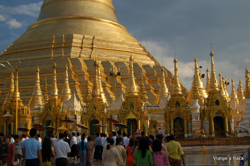 ShewdagonPagoda9